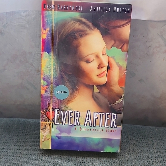 VHS TAPE "EVER AFTER" A Cinderella Story Drew Barrymore Movie - Picture 1 of 4